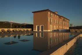 4* Riva Toscana Golf & SPA